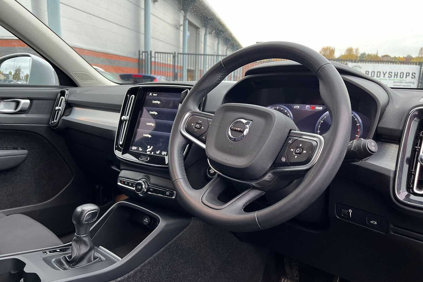 Used Volvo XC40 2021 for sale - 76302371: Photo 10