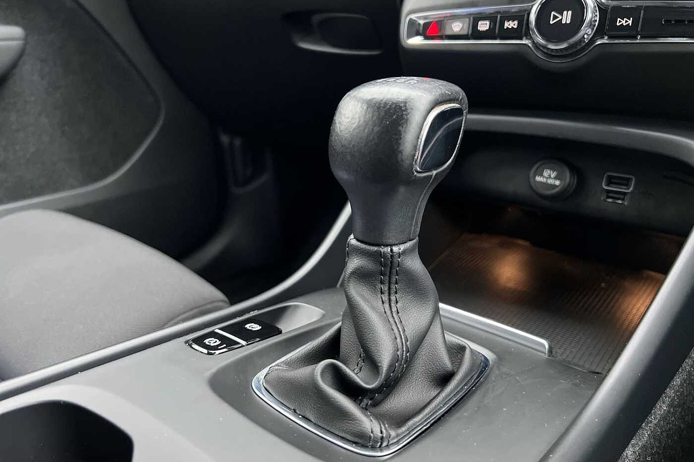 Used Volvo XC40 2021 for sale - 76302371: Photo 13