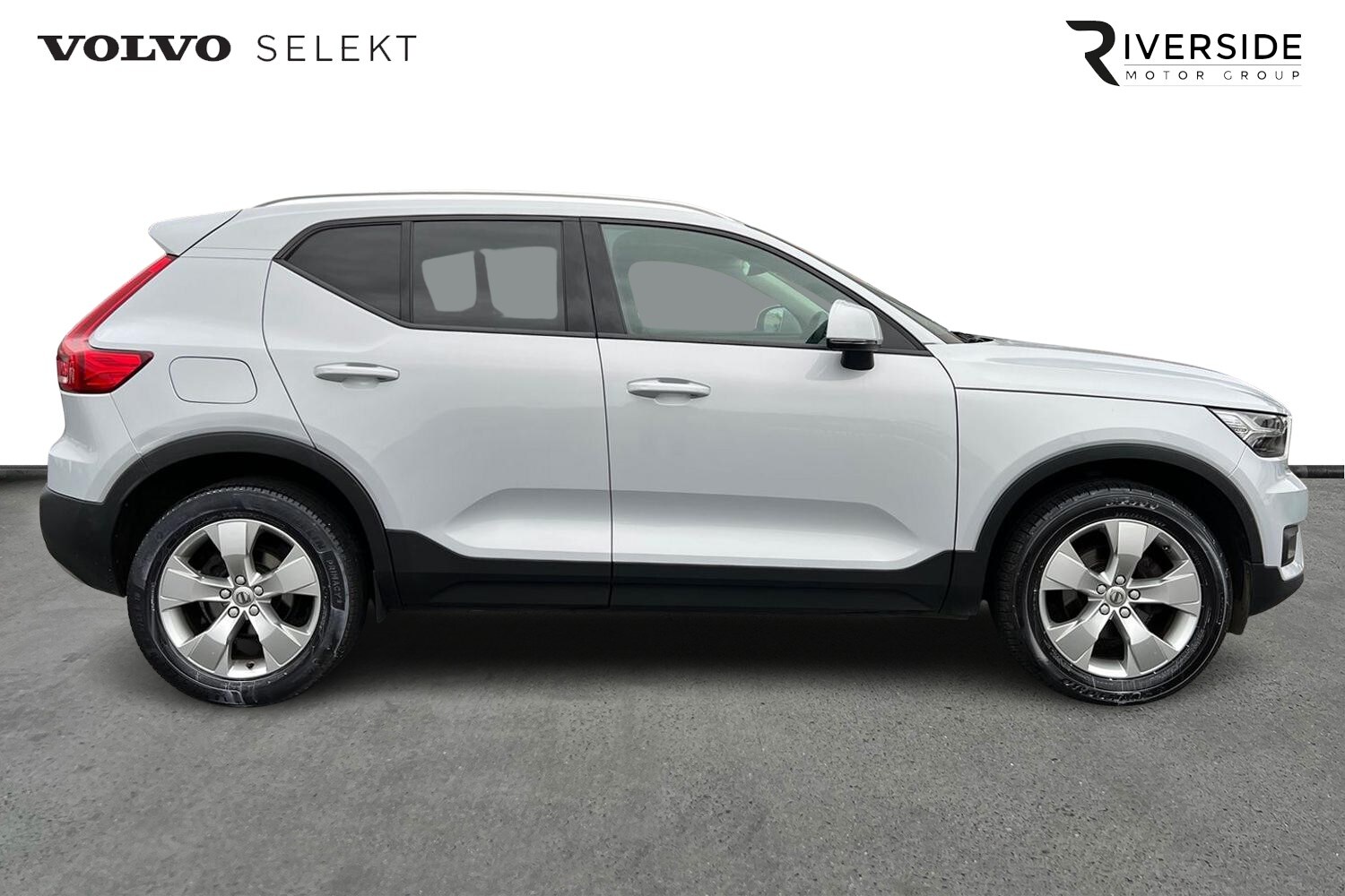 Used Volvo XC40 2021 for sale - 76302371: Photo 4