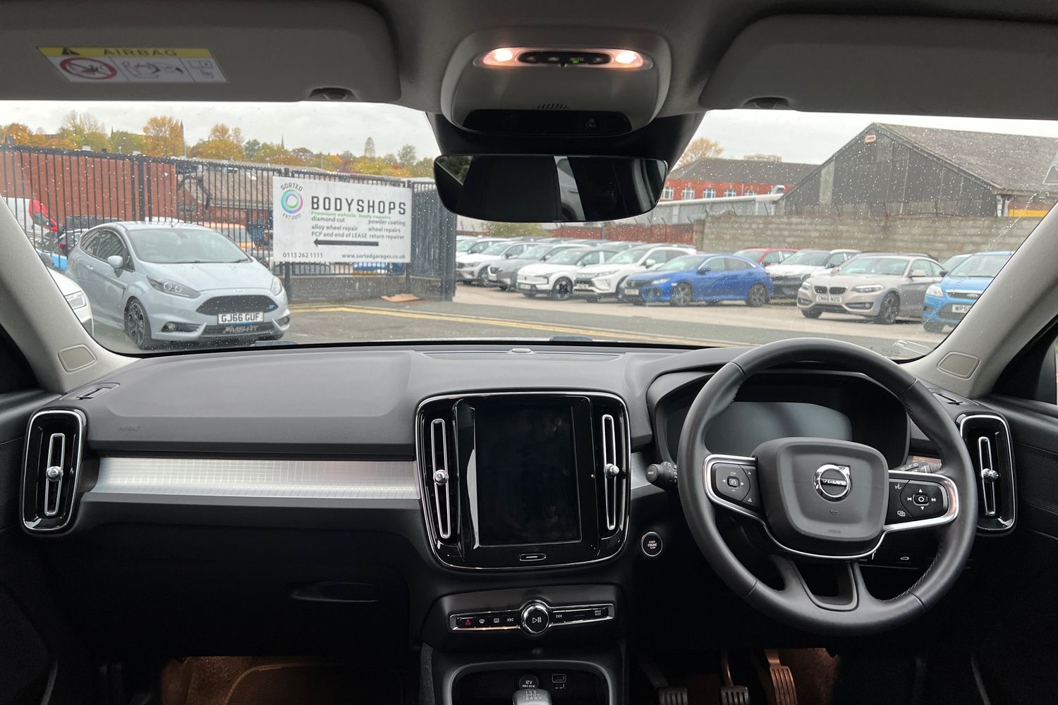 Used Volvo XC40 2021 for sale - 76302371: Photo 6