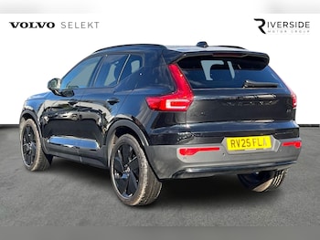 Used Volvo XC40 2025 for sale - 78212004: Photo