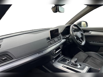 Used Audi Q5 2019 for sale - 76691445: Photo