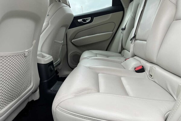 Used Volvo XC60 2021 for sale - 76130571: Photo 17
