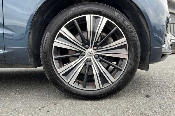 Used Volvo XC60 2021 for sale - 76130571: Photo 5
