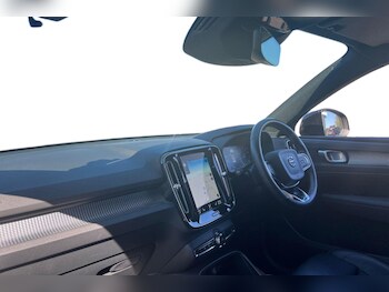 Used Volvo XC40 2021 for sale - 78456387: Photo