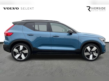 Used Volvo XC40 2022 for sale - 76971243: Photo
