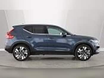 Used Volvo XC40 2025 for sale - 79673800: Photo