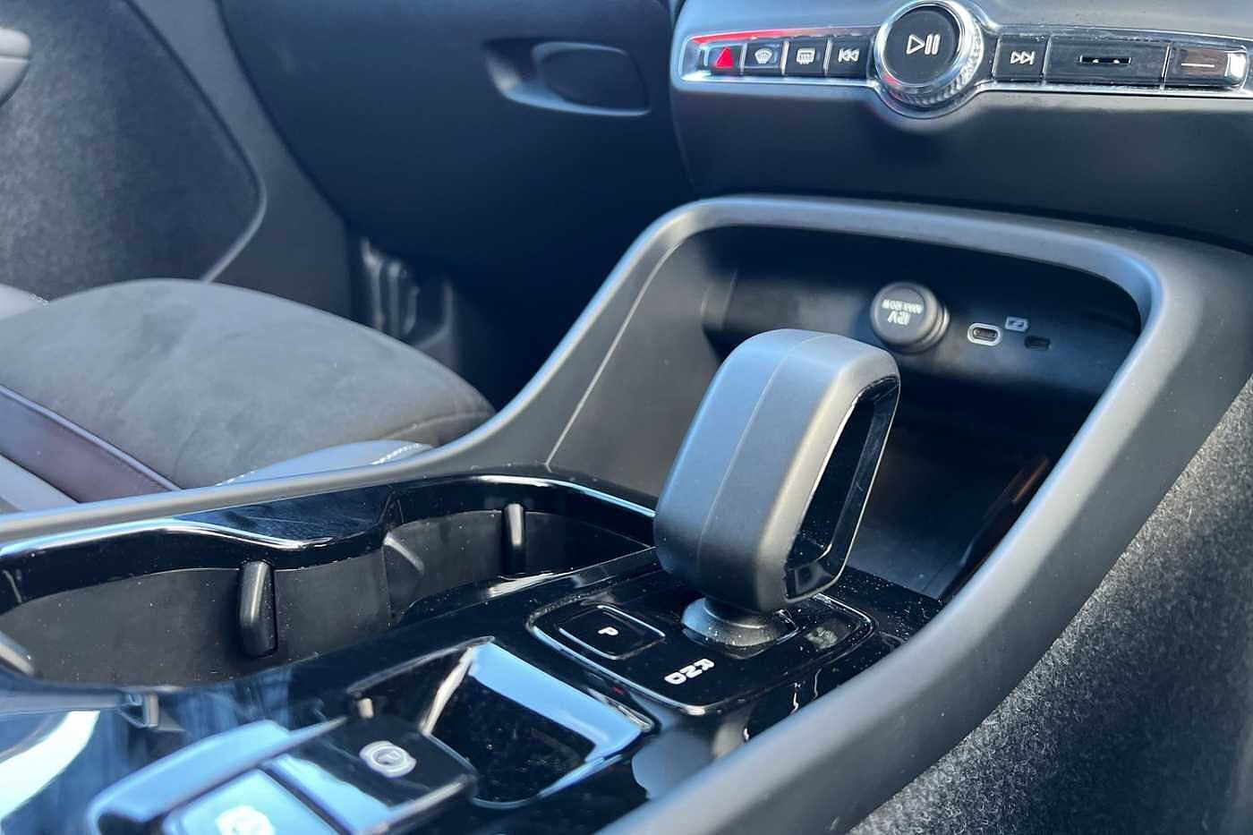 Used Volvo XC40 2025 for sale - 77476563: Photo 13