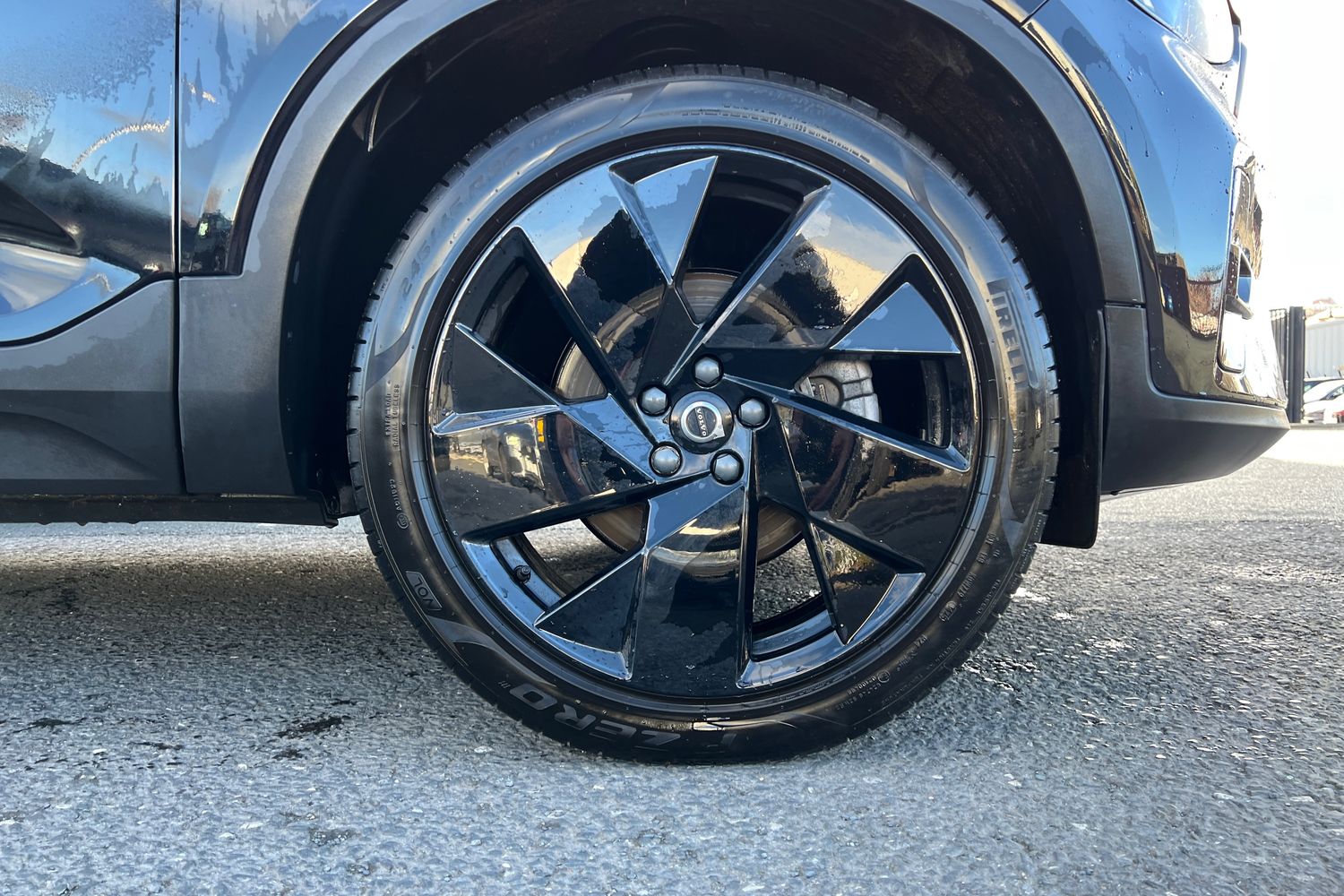 Used Volvo XC40 2025 for sale - 77476563: Photo 5