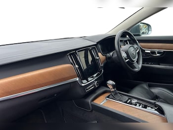 Used Volvo S90 2019 for sale - 76722161: Photo