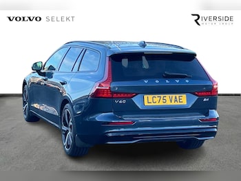 Used Volvo V60 2025 for sale - 76589889: Photo