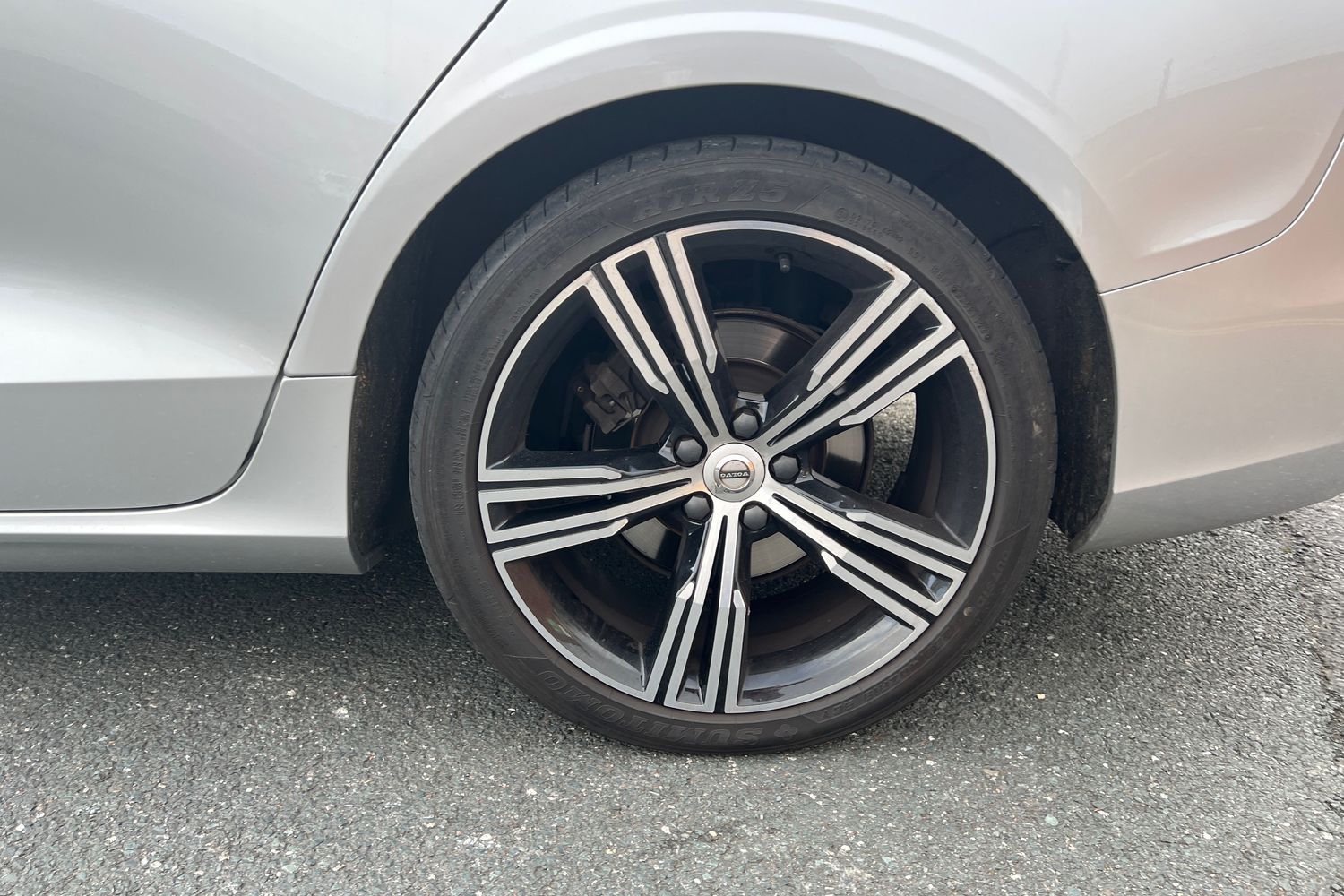 Used Volvo V60 2018 for sale - 76344094: Photo 5