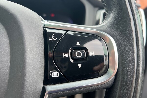 Used Volvo XC60 2021 for sale - 75629636: Photo 12