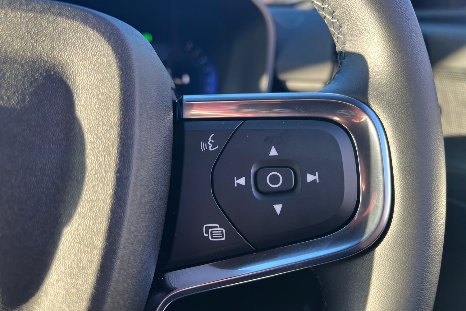 Used Volvo XC40 2025 for sale - 77274044: Photo 12