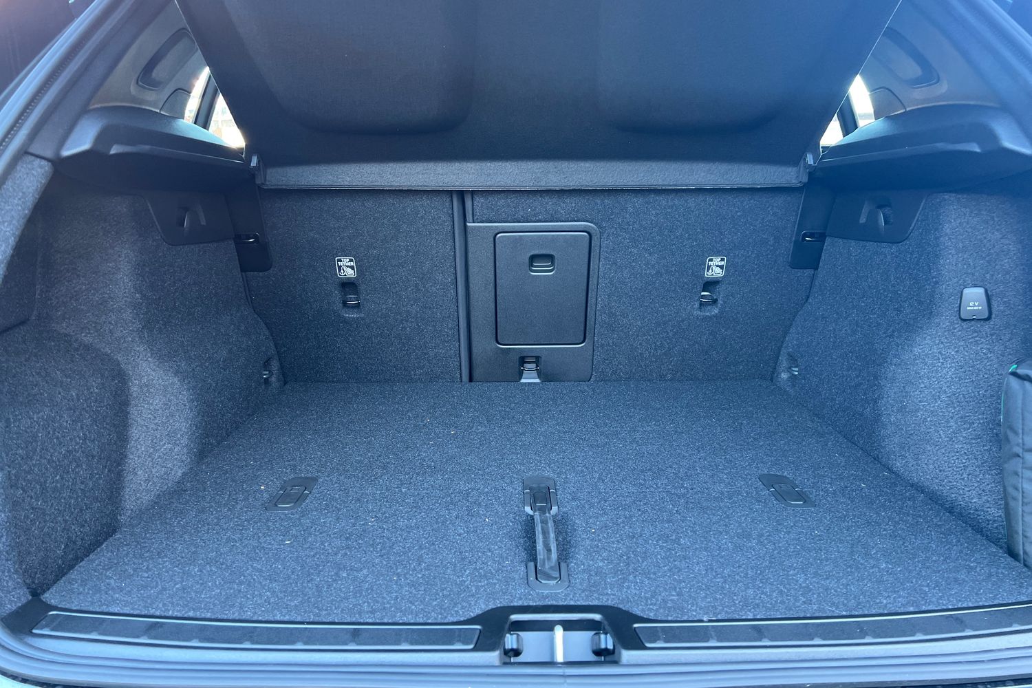 Used Volvo XC40 2025 for sale - 77274044: Photo 8