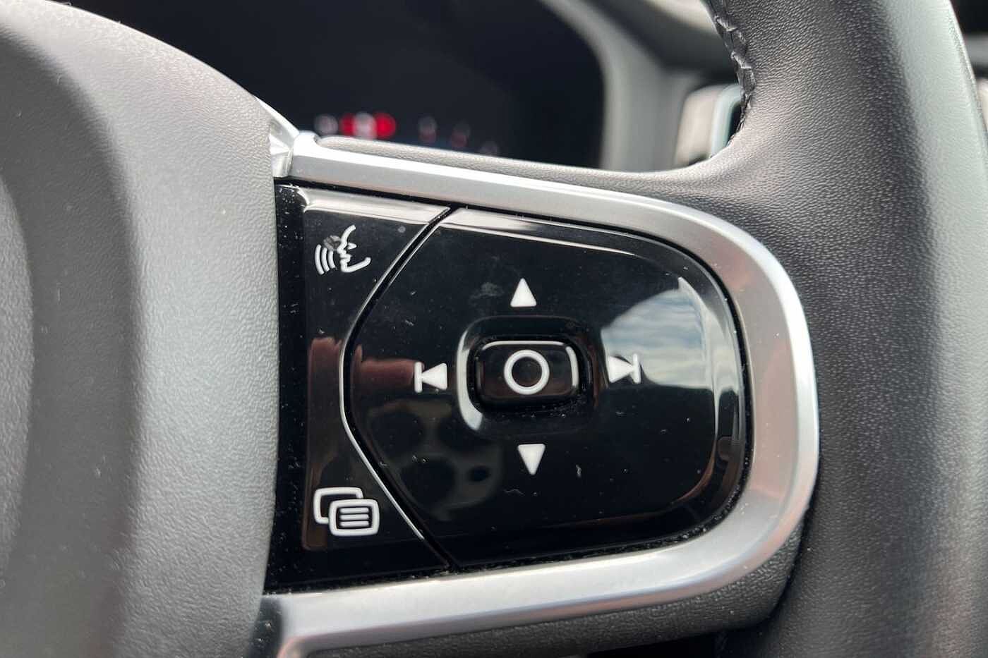 Used Volvo XC60 2021 for sale - 76146136: Photo 12