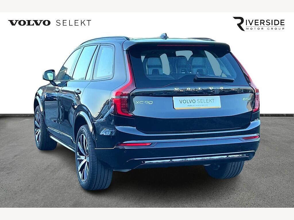 Used Volvo XC90 2025 for sale - 76738126: Photo 2
