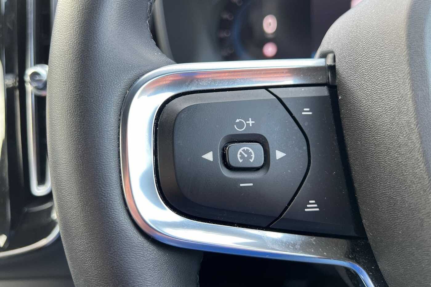 Used Volvo XC40 2022 for sale - 76130552: Photo 11