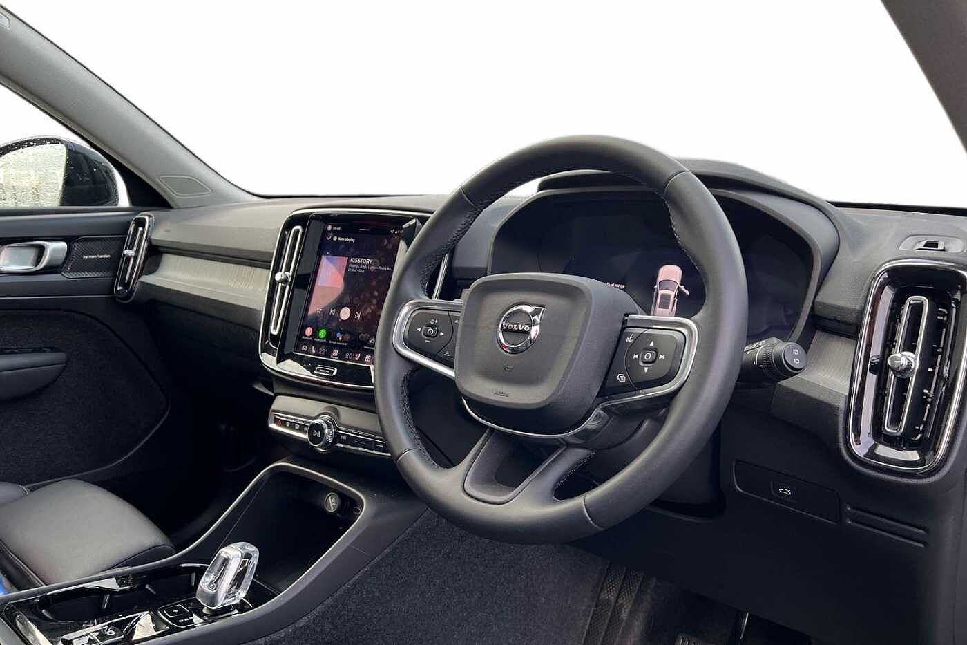 Used Volvo XC40 2025 for sale - 76221715: Photo 10