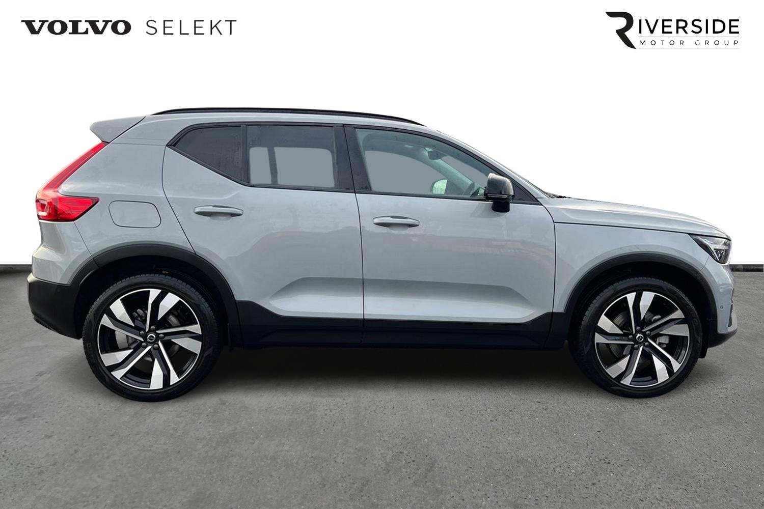 Used Volvo XC40 2025 for sale - 76221715: Photo 4