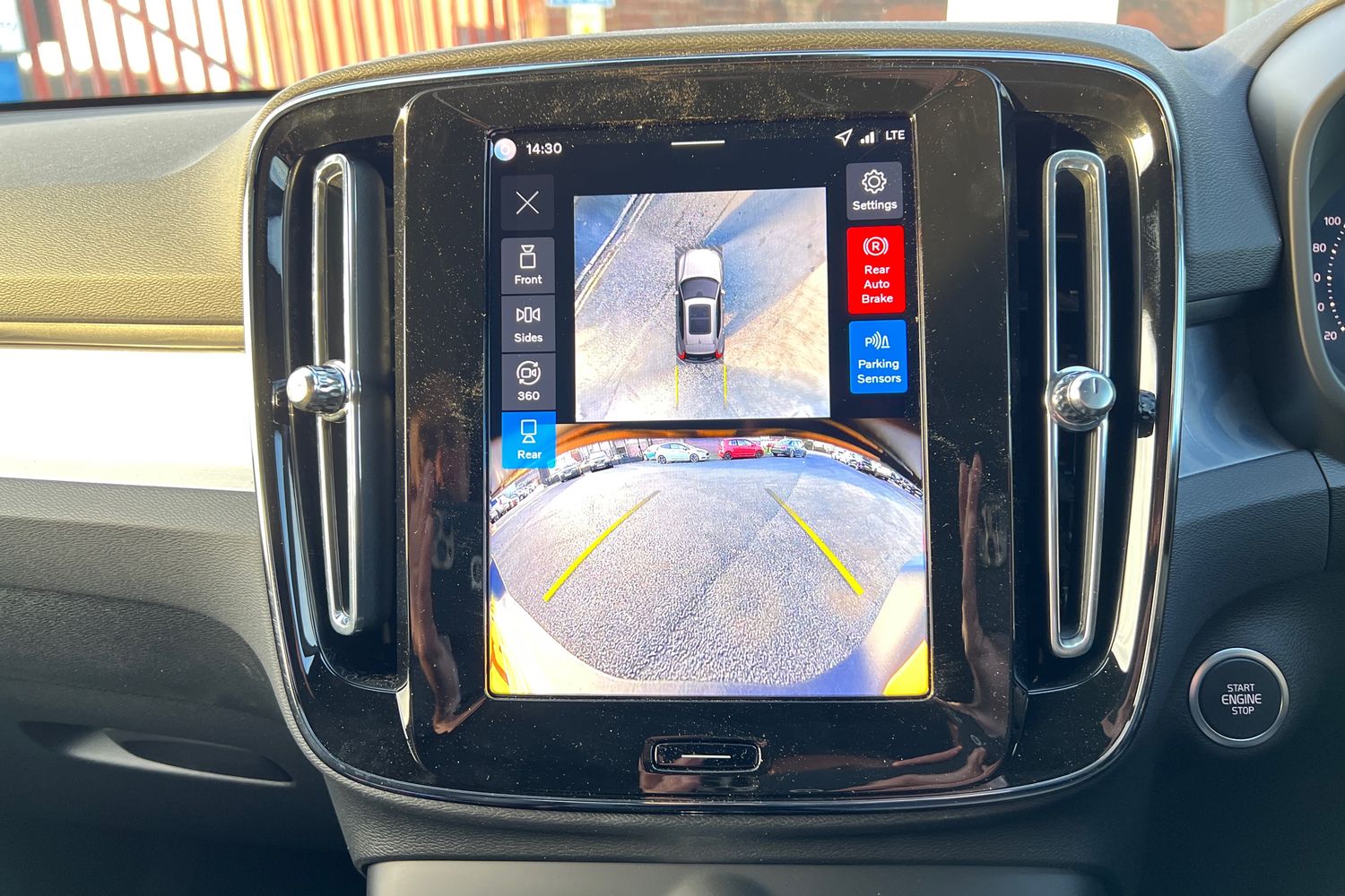 Used Volvo XC40 2025 for sale - 76221869: Photo 16