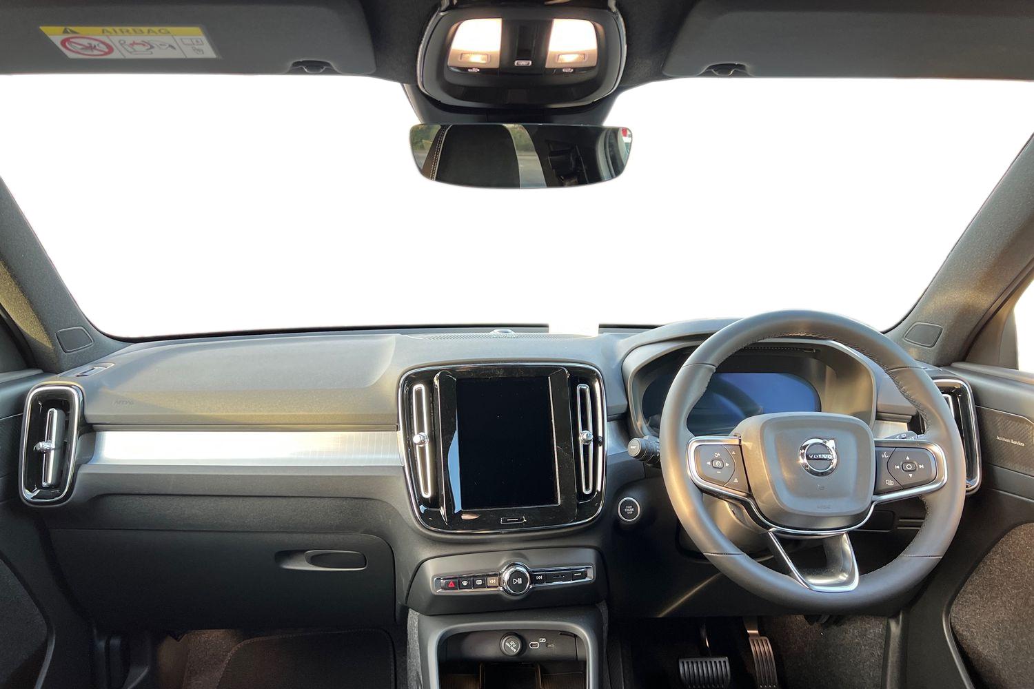 Used Volvo XC40 2025 for sale - 76221869: Photo 6