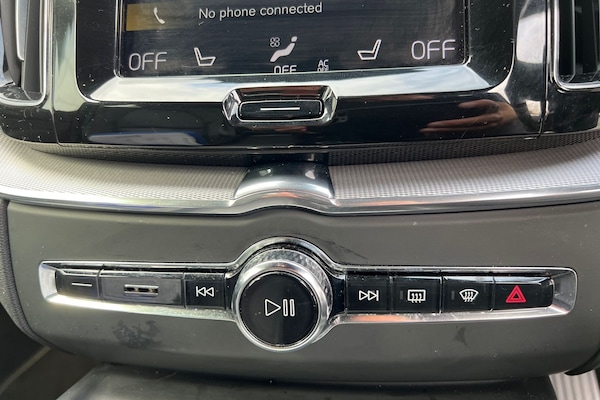 Used Volvo XC60 2019 for sale - 76172463: Photo 14