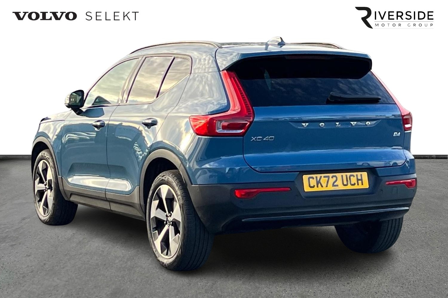 Used Volvo XC40 2022 for sale - 76302346: Photo 3