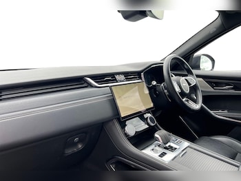 Used Jaguar F-Pace 2022 for sale - 78411779: Photo