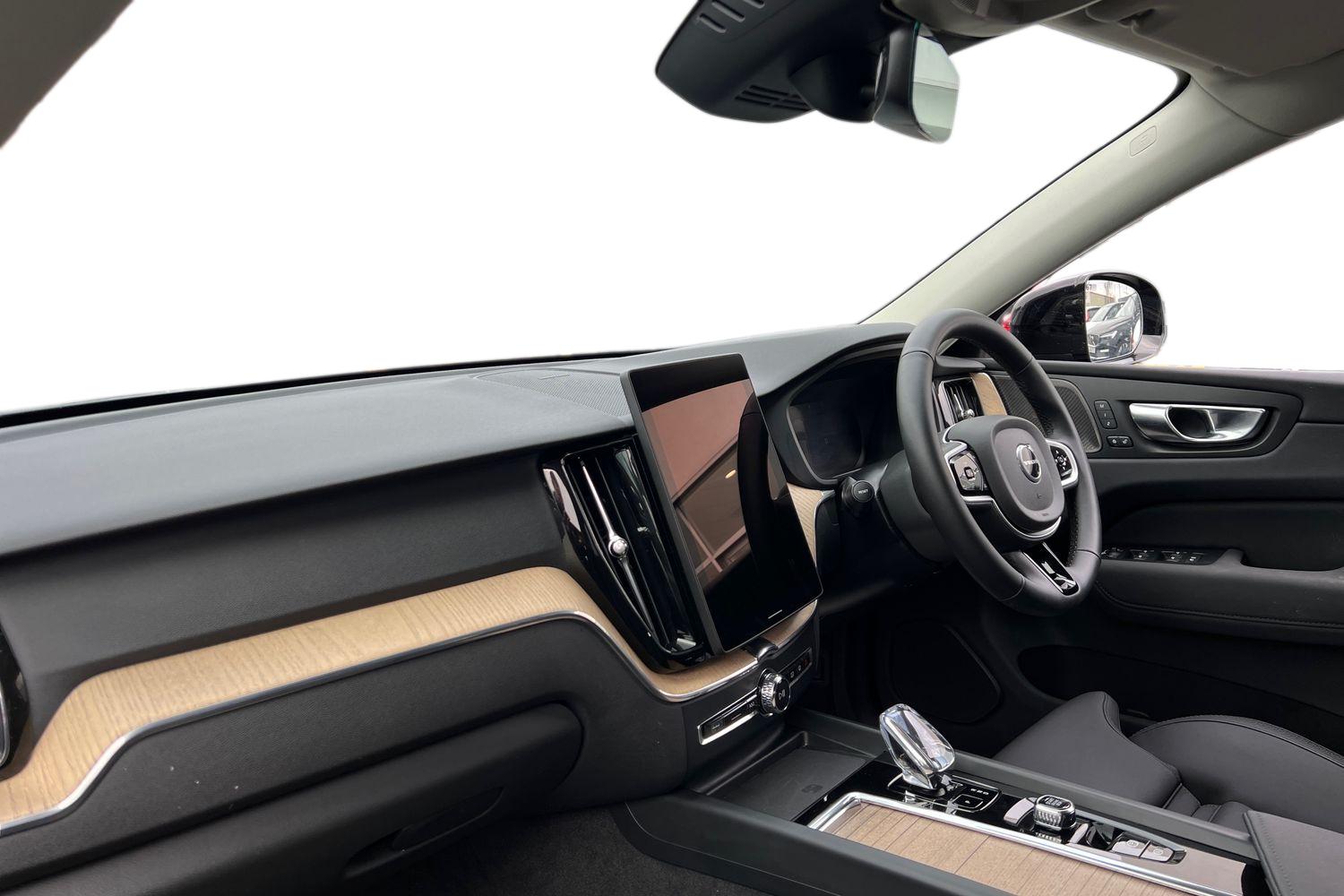 Used Volvo XC60 2025 for sale - 77791094: Photo 10