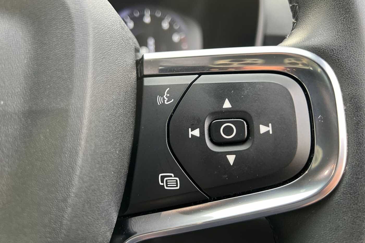 Used Volvo XC40 2021 for sale - 76145861: Photo 12