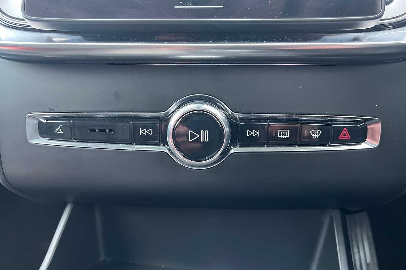 Used Volvo XC90 2025 for sale - 77476516: Photo 14