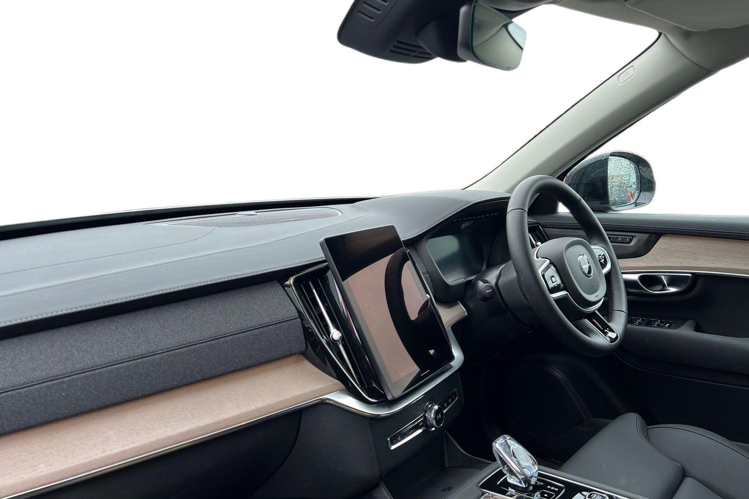 Used Volvo XC90 2025 for sale - 77791092: Photo 2