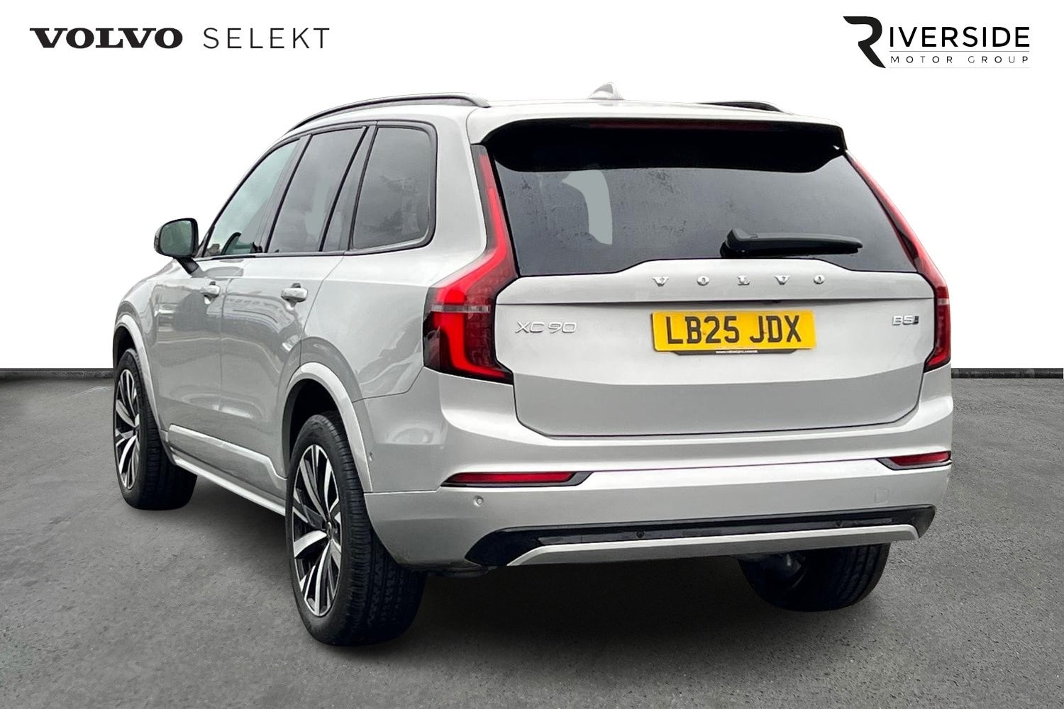 Used Volvo XC90 2025 for sale - 77791092: Photo 3