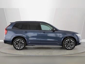 Used Volvo XC90 2025 for sale - 79458728: Photo