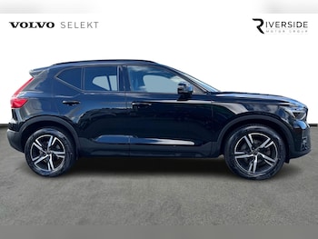 Used Volvo XC40 2023 for sale - 75569653: Photo