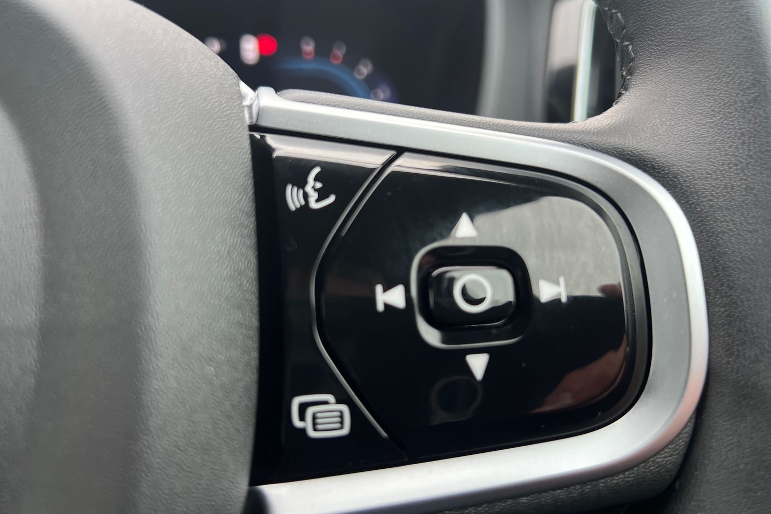 Used Volvo XC60 2025 for sale - 77791093: Photo 12