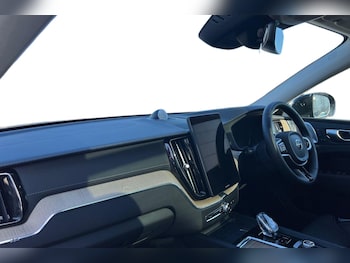 Used Volvo XC60 2025 for sale - 77791095: Photo
