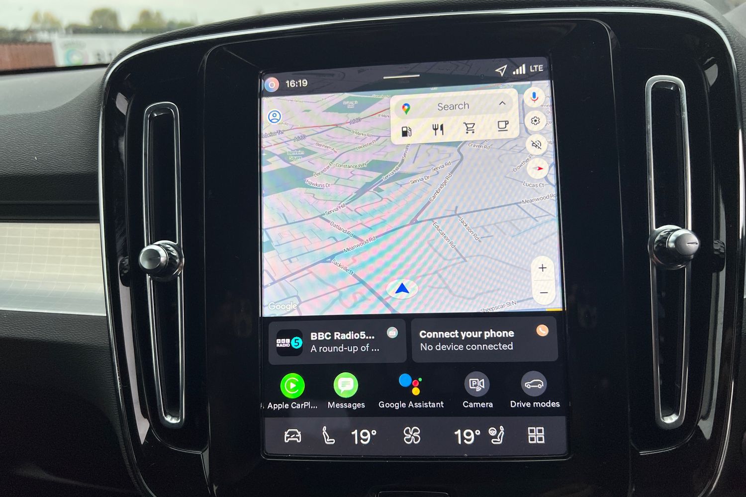 Used Volvo XC40 2025 for sale - 76221824: Photo 15