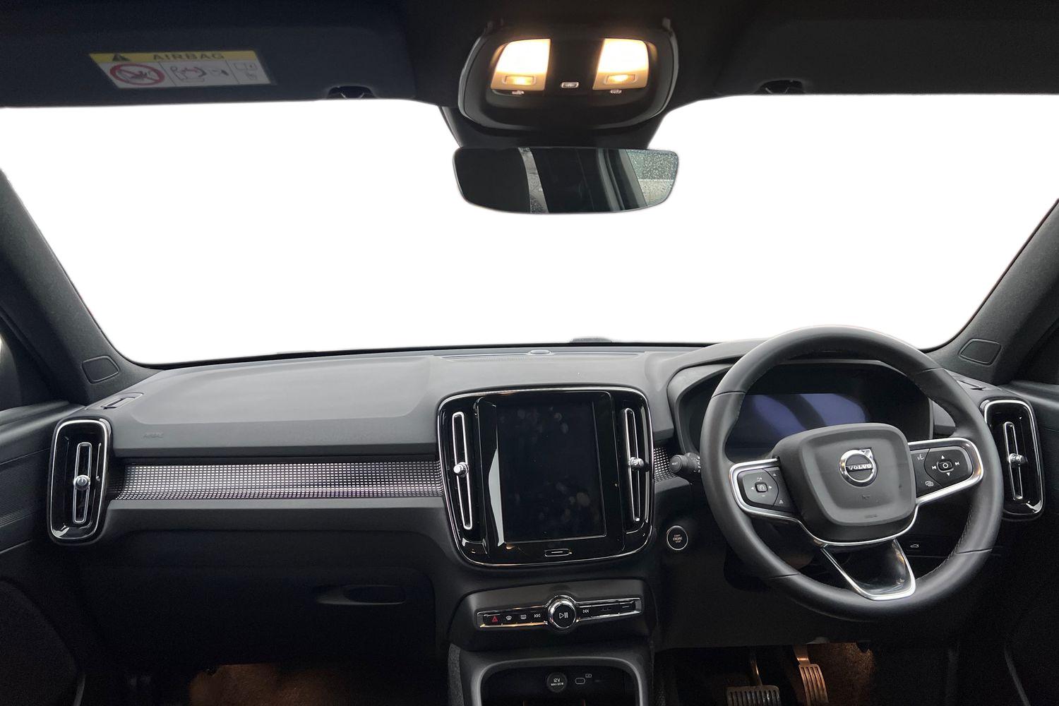 Used Volvo XC40 2025 for sale - 76796394: Photo 6