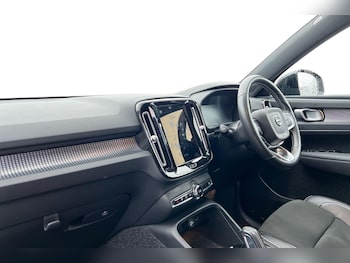 Used Volvo XC40 2020 for sale - 77300451: Photo