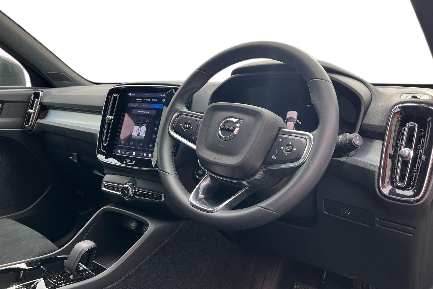 Used Volvo XC40 2025 for sale - 78000198: Photo 10