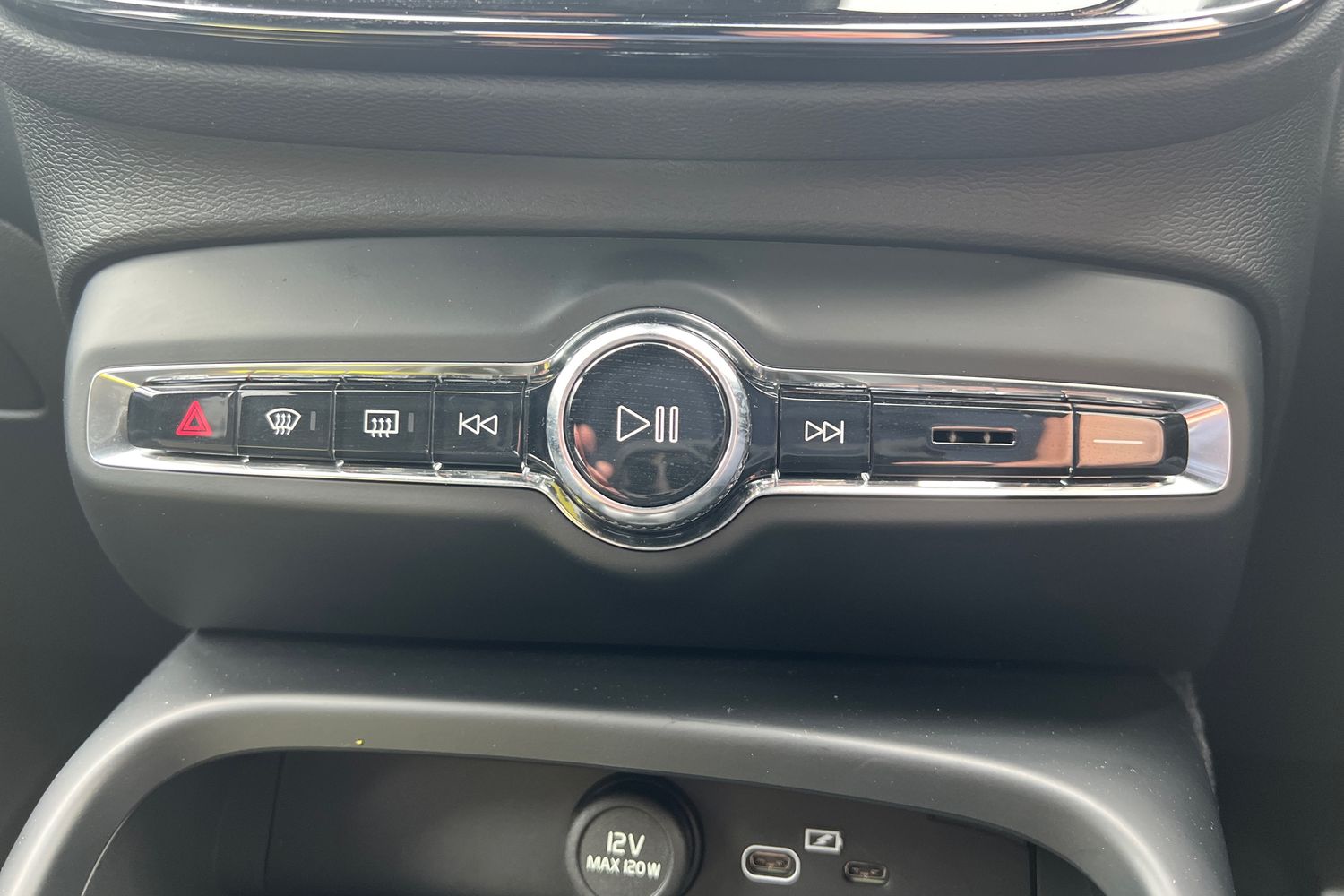 Used Volvo XC40 2025 for sale - 78000198: Photo 14