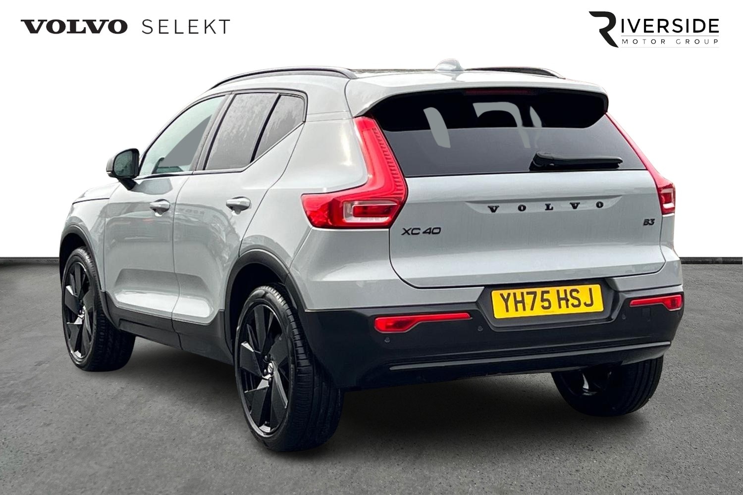 Used Volvo XC40 2025 for sale - 78000198: Photo 3