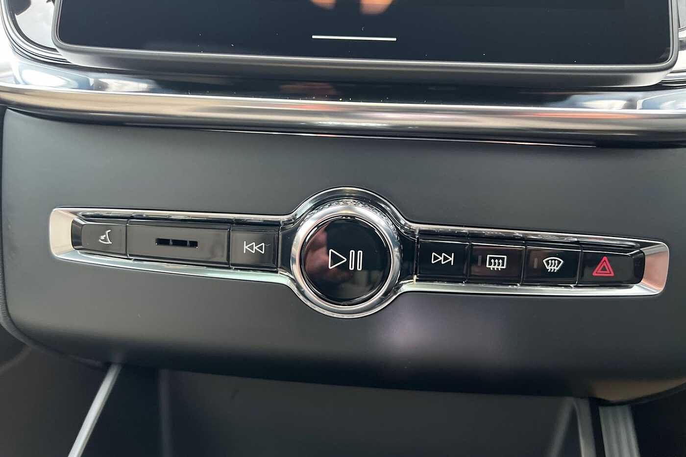 Used Volvo XC90 2025 for sale - 76738121: Photo 14