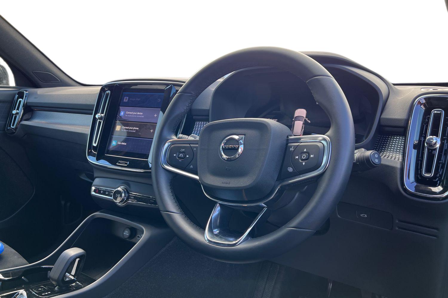 Used Volvo XC40 2025 for sale - 76079327: Photo 10