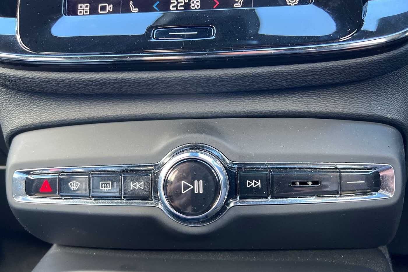 Used Volvo XC40 2025 for sale - 76079327: Photo 14