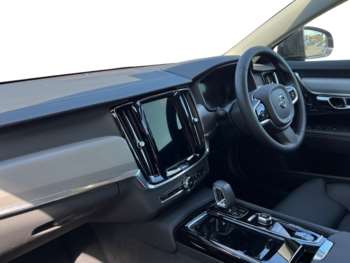 Used Volvo V90 2025 for sale - 74878440: Photo