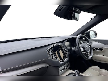 Used Volvo XC90 2021 for sale - 77934301: Photo