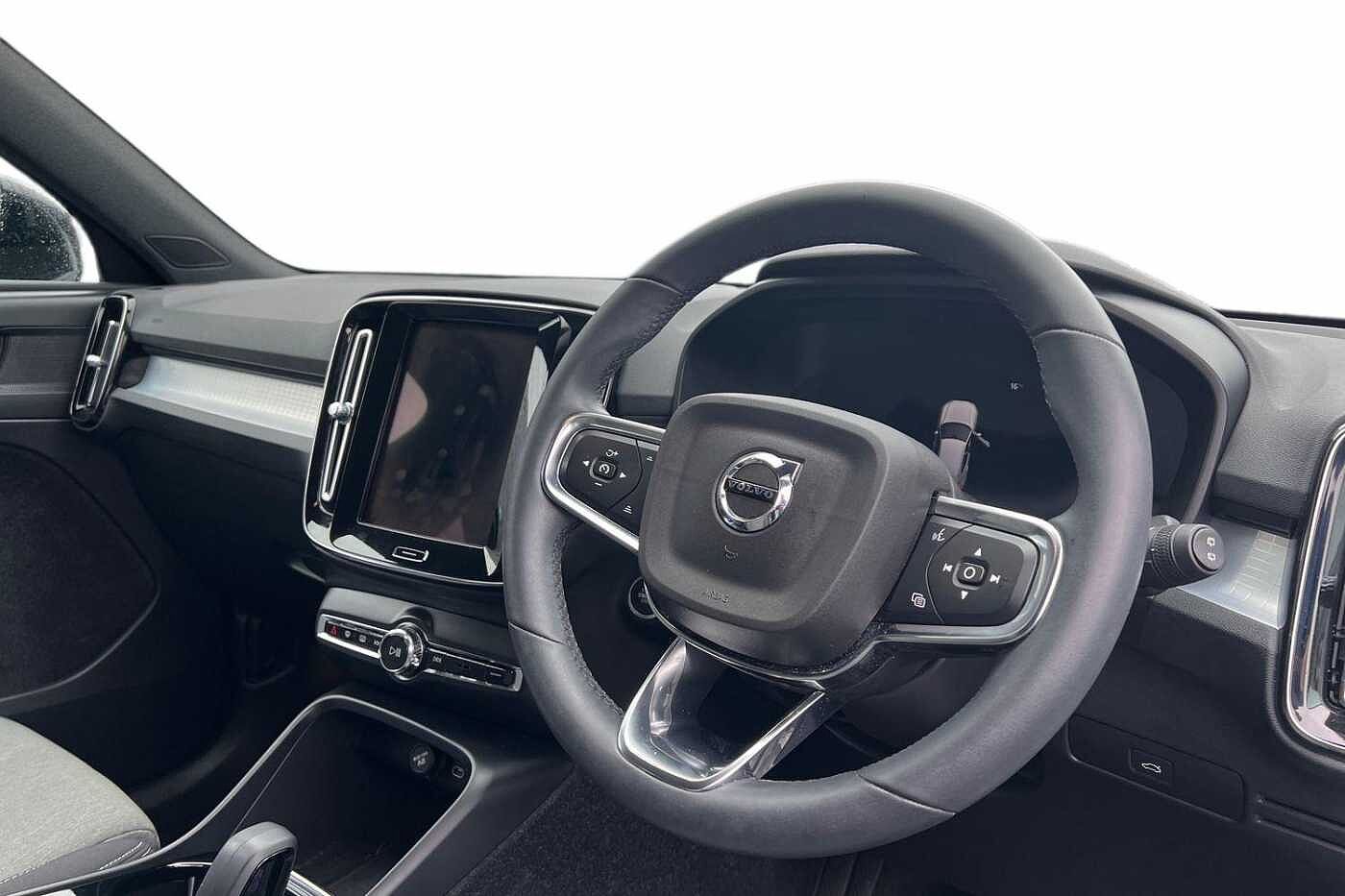 Used Volvo XC40 2022 for sale - 76130650: Photo 10